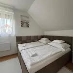 Apartment Barka Vendeghaz Tisza-to Abádszalók