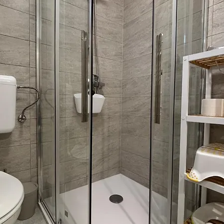 Barka Vendeghaz Tisza-to Apartament *