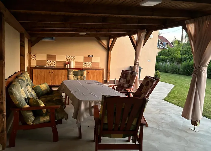 아파트 Barka Vendeghaz Tisza-to