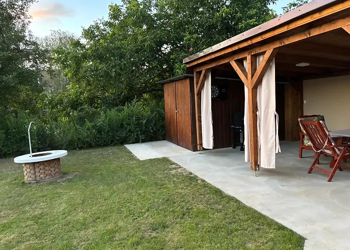 Barka Vendeghaz Tisza-to * Abádszalók