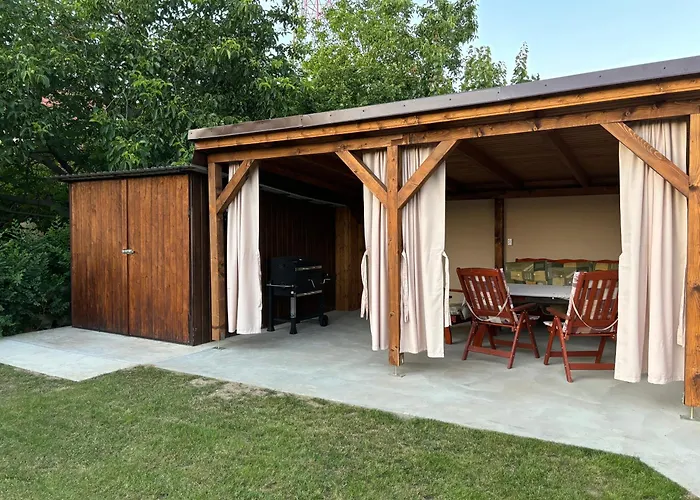 Barka Vendeghaz Tisza-to * Abádszalók