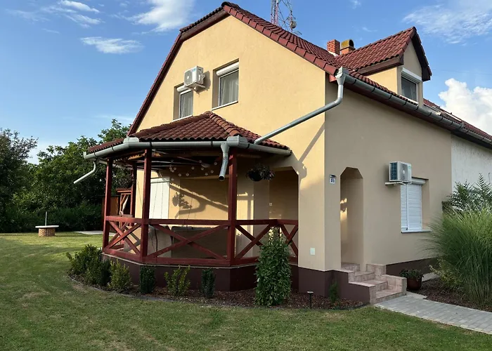 Barka Vendeghaz Tisza-to Abádszalók